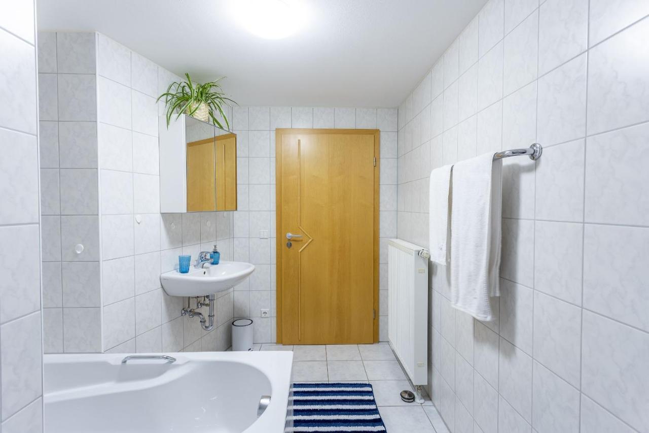 Gastezimmer 20 Min. Zur Messe & Stadtzentrum Nürnberg Eksteriør billede